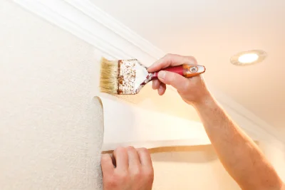 Pose de papier peint à Marillet — revêtements muraux et toiles de verre